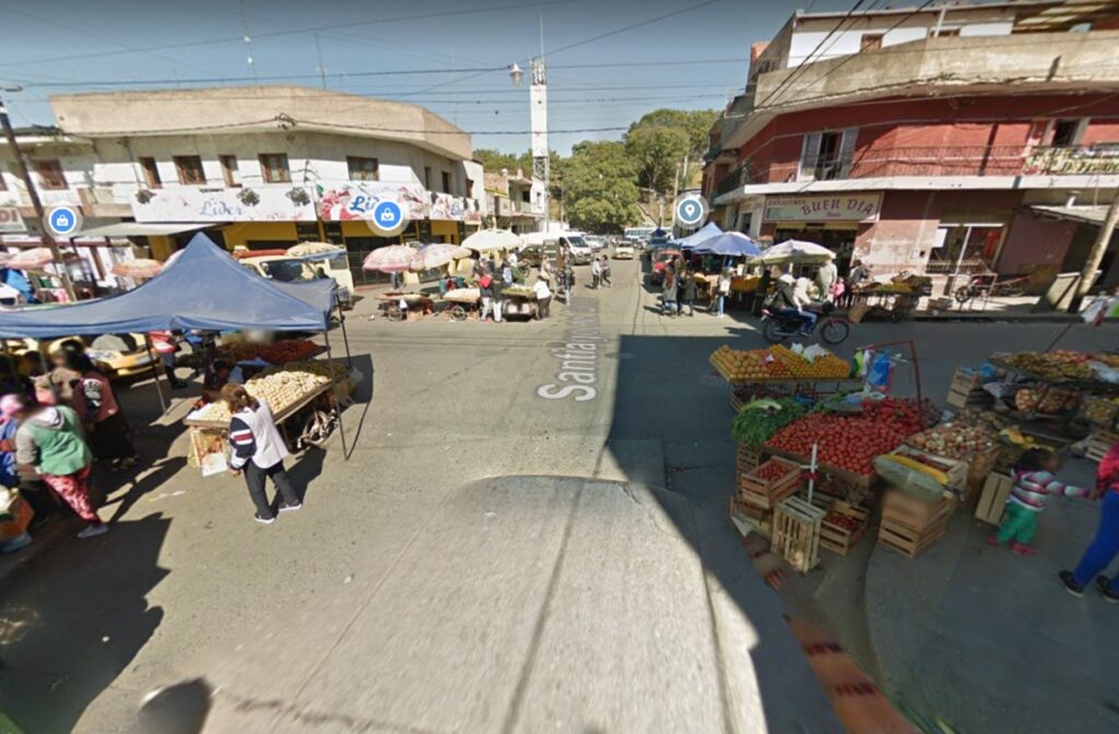 Continúan los trabajos de peatonalización de la calle Santiago del Estero