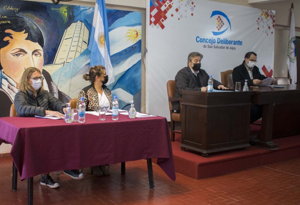 Reunión por proyecto de regulación de producción de cerveza artesanal